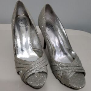 Ladies shoes